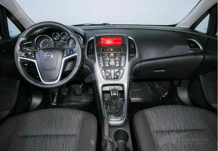 Opel Astra J Рестайлинг