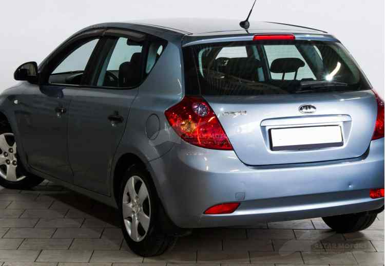 Kia Ceed I