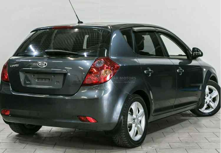 Kia Ceed I