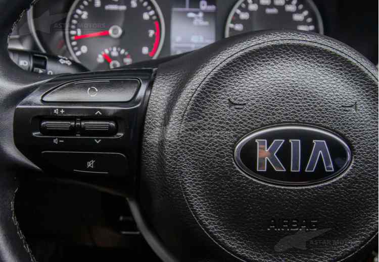 Kia Rio IV