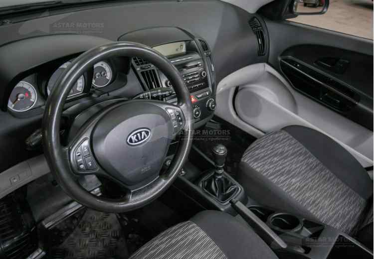 Kia Ceed I