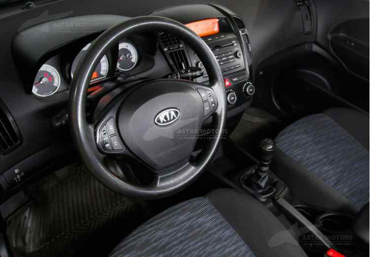 Kia Ceed I