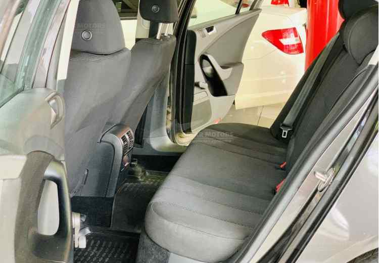 Volkswagen Passat B6