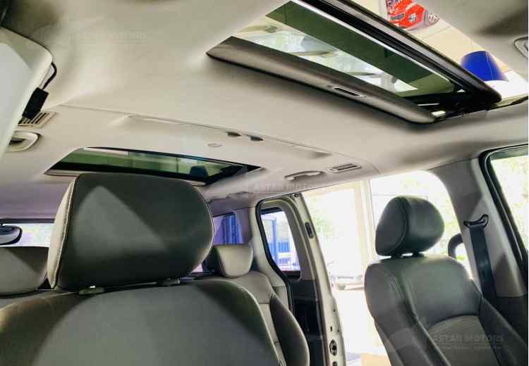 Hyundai Grand Starex I