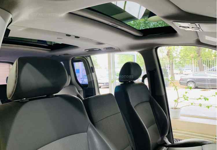 Hyundai Grand Starex I