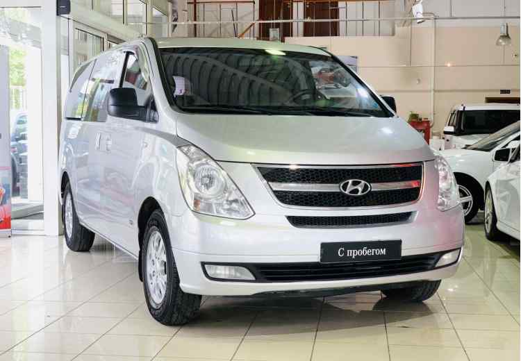 Hyundai Grand Starex I