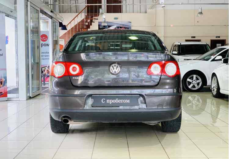 Volkswagen Passat B6