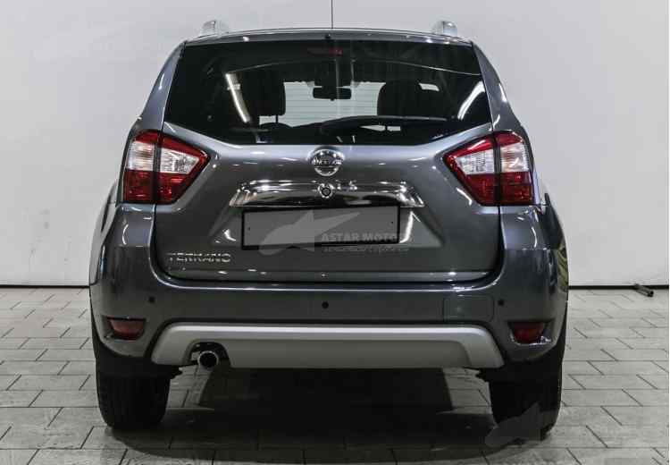 Nissan Terrano III (D10)