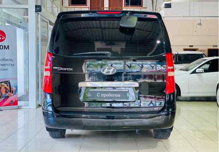 Hyundai Grand Starex I