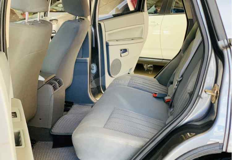 Jeep Grand Cherokee III (WK)