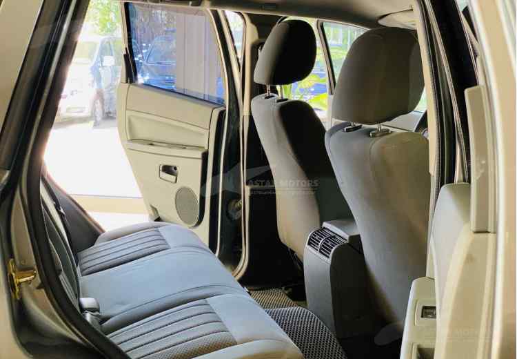 Jeep Grand Cherokee III (WK)