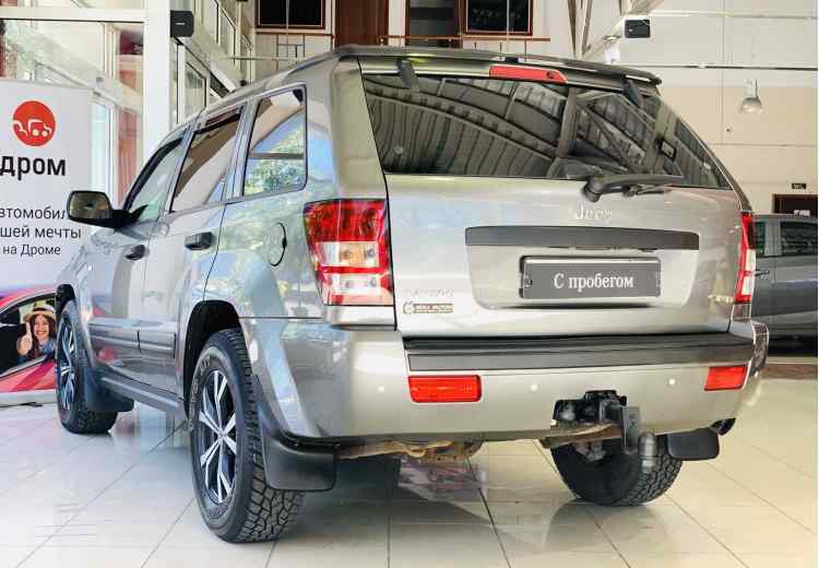 Jeep Grand Cherokee III (WK)
