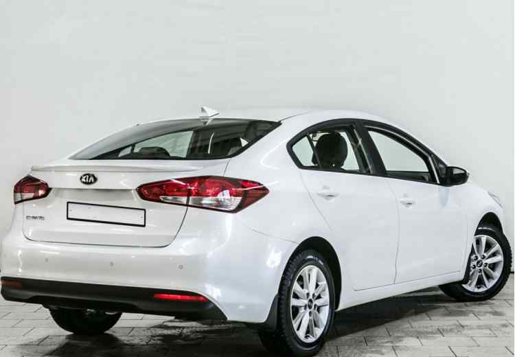 Kia Cerato IV