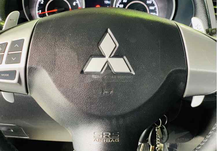 Mitsubishi Outlander II Рестайлинг