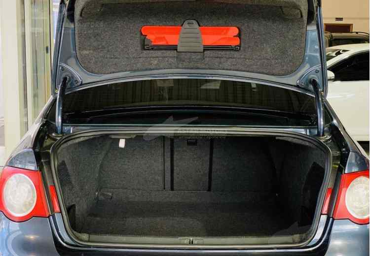 Volkswagen Passat B6